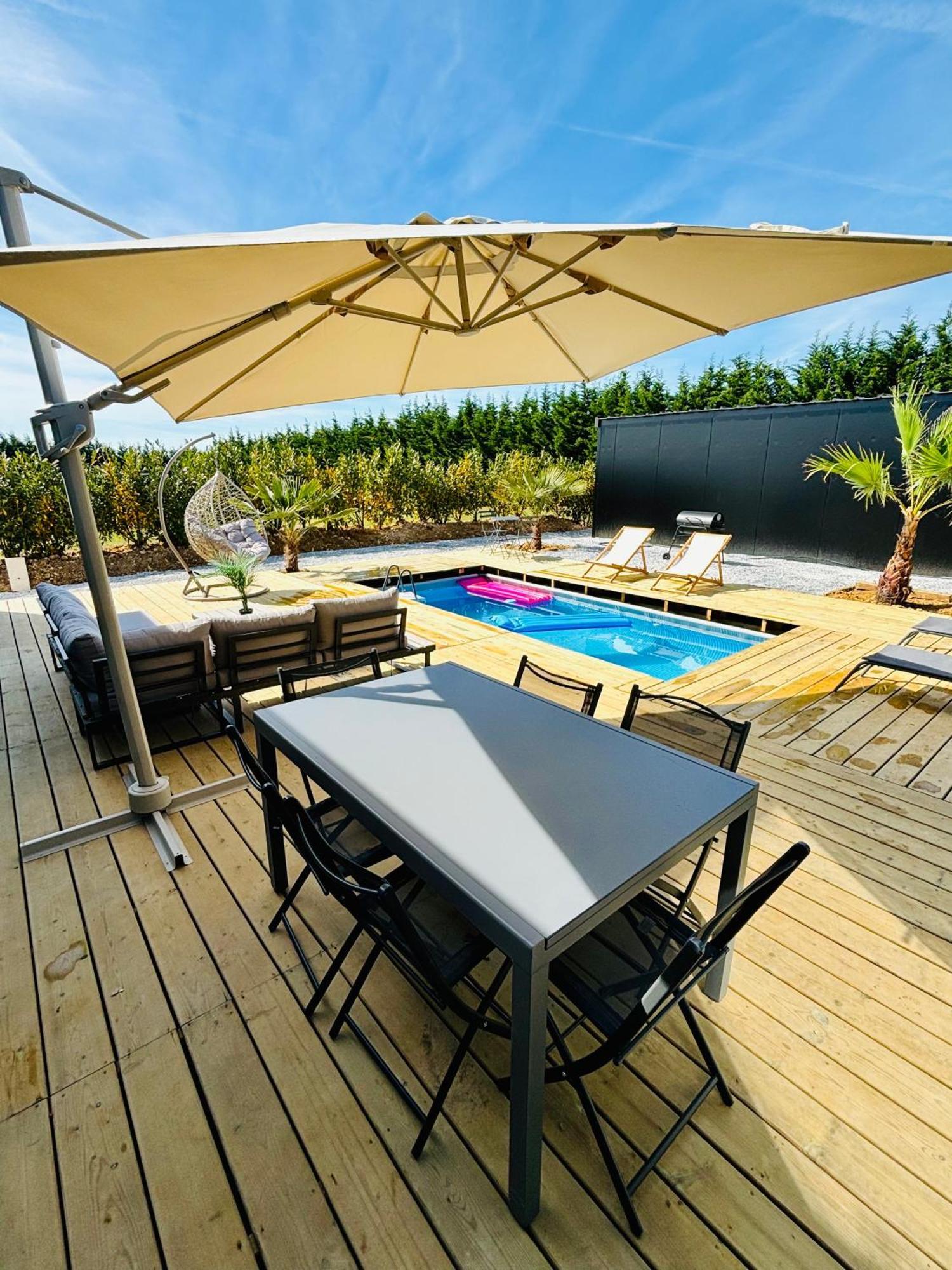 Evasion Tropicale Villa Bretteville-sur-Odon Eksteriør billede